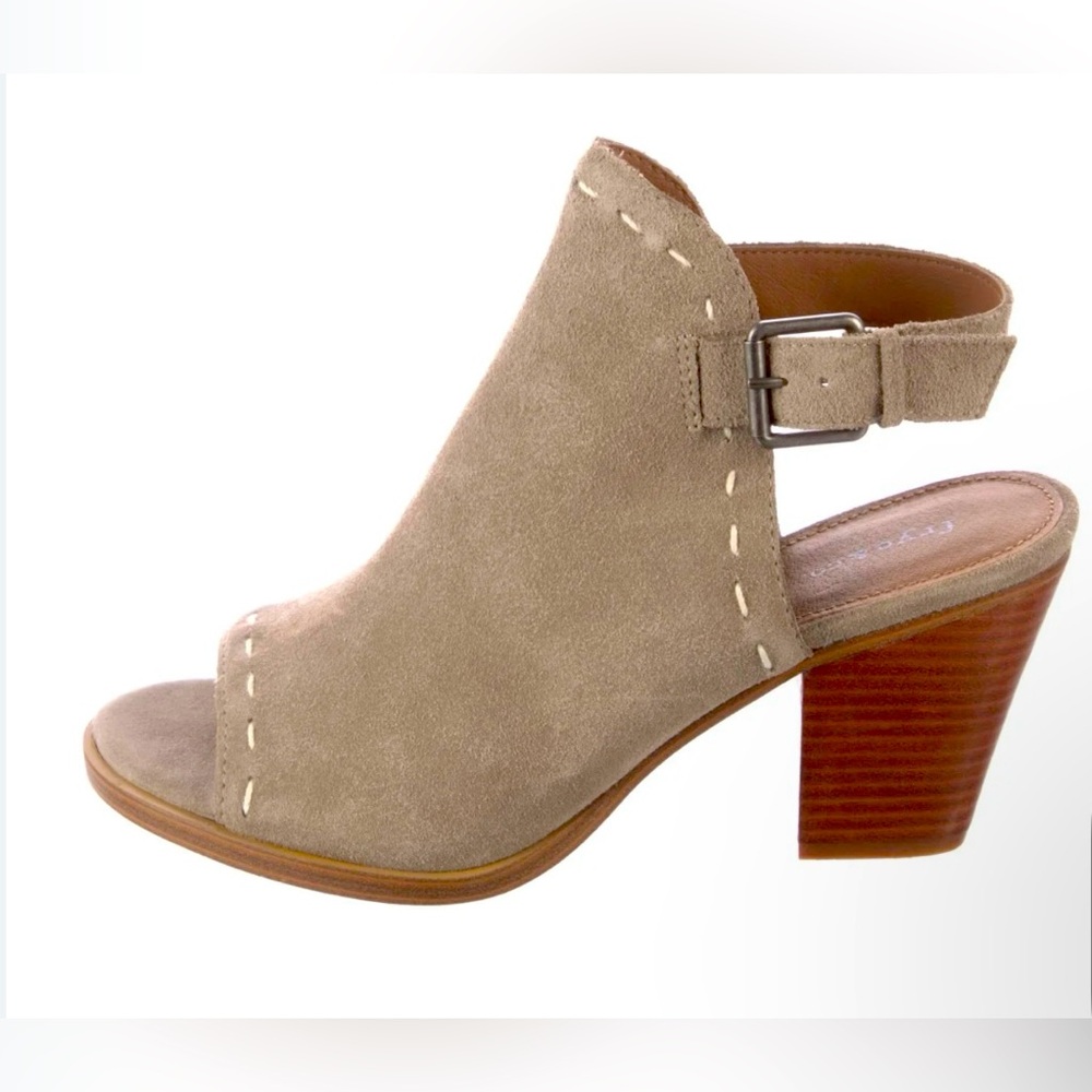 FRYE AND CO Tan Suede Mules with Chunky Heel Size 8.5